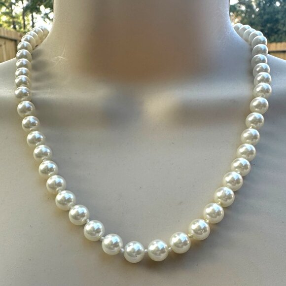Vintage Bridal Jewelry Knotted Pearl Necklace Mother of the Bride Wedding - Picture 5 of 7